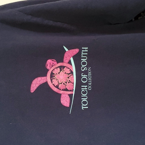 Touch of South Collection Sea Turtle Shirt - Picture 3 of 4